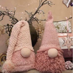 Meet your Posher, Kara